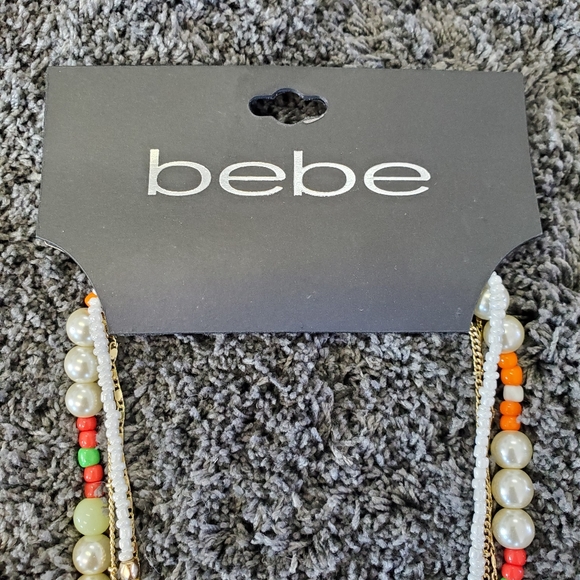 BEBE | 4 Layer Shell & Bead Necklace - Picture 4 of 6
